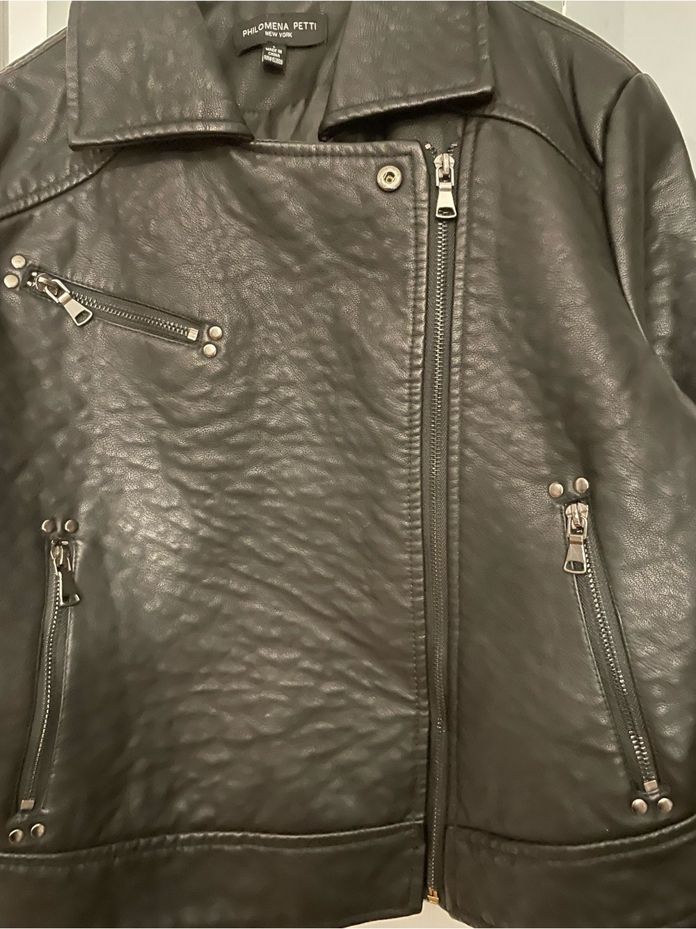 Leather Jacket - Picture 4 of 5
